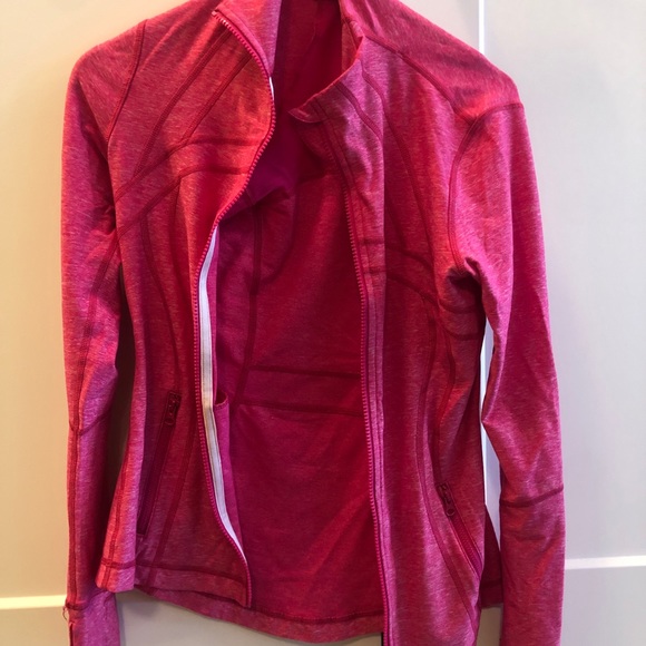 Lululemon define jackets - Picture 3 of 4